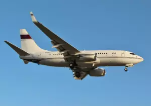 BBJ (737-700) — dış cephe