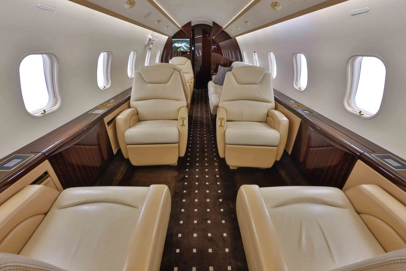 Challenger 300 — salon