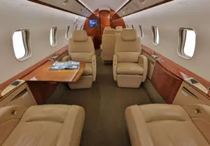Challenger 300 — salon