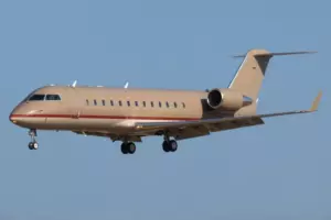 Challenger 800 — dış cephe