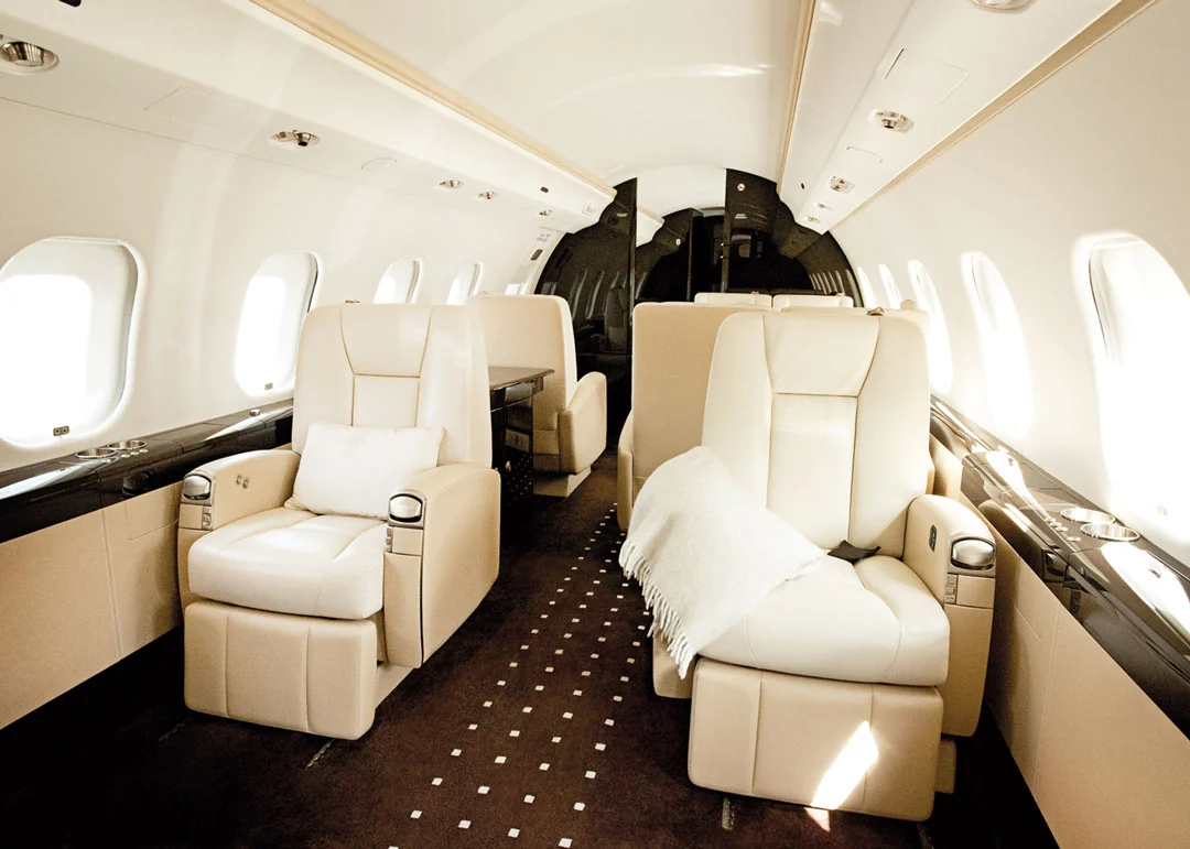 Challenger 850 — салон