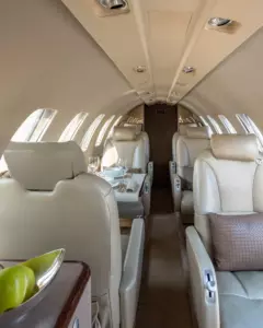 Cessna CJ2+ — salon