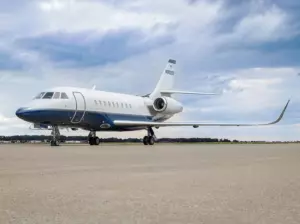 Falcon 2000S - Exterior