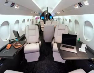 Falcon 900B — салон