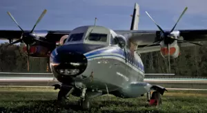 Let L-410 UVP-E20 Turbolet - Dış Cephe