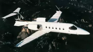 Learjet 31A — dış cephe