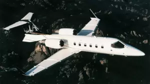 Learjet 31A — dış cephe