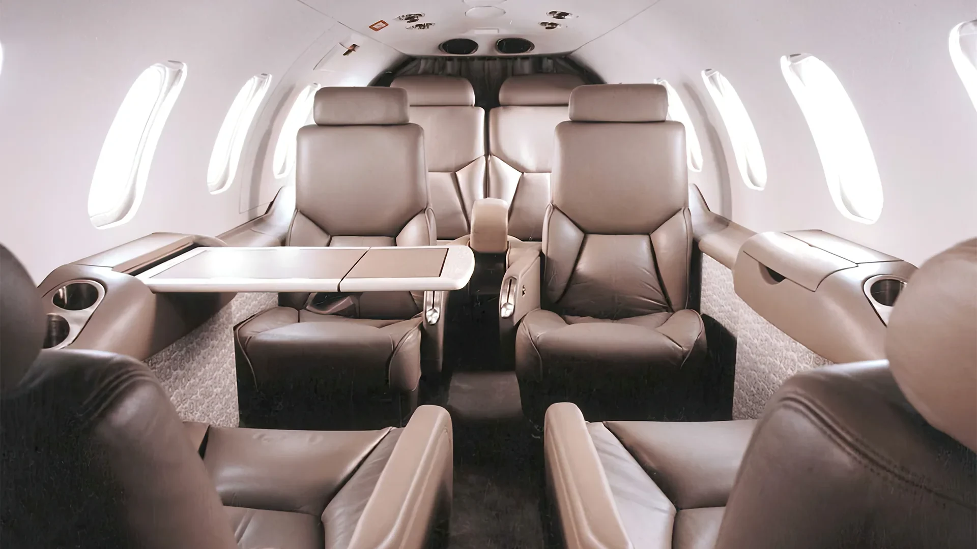 Learjet 35A — salon