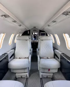 Learjet 40XR — салон