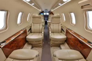 Learjet 45XR — салон