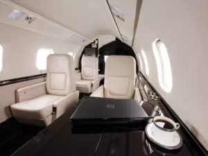 Learjet 60XR — салон