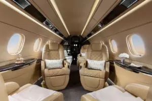 Legacy 500 — salon