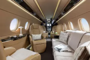 Legacy 500 — salon