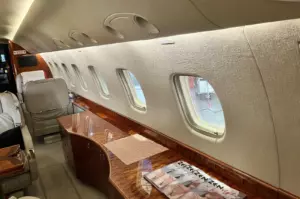 Legacy 600 — салон