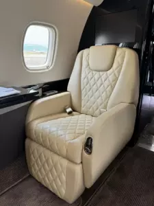 Legacy 650 — салон