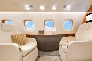 Legacy 650 — салон
