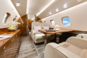 Legacy 650 — салон