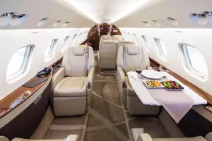 Legacy 650 — салон