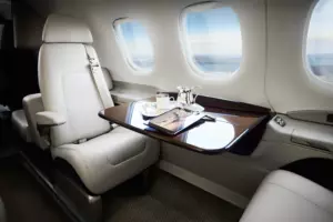 Phenom 100 — salon
