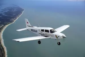 Piper Pilot 100i — экстерьер