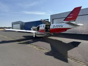 TBM 900 — dış cephe