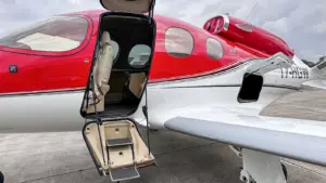 Cirrus Vision Jet G2 — экстерьер