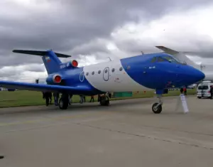 Yak-40 dış görünümü